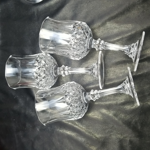 Cristal D'Arques Longchamp Wine Glasses - Picture 5 of 16